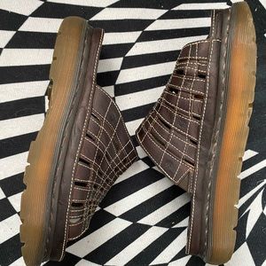Vintage platform brown Dr Martens sandals